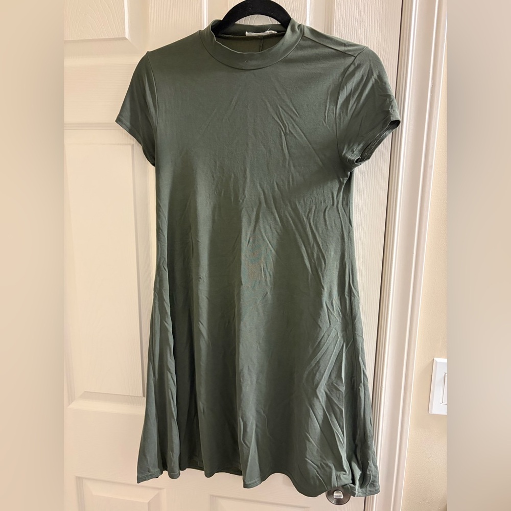 ⭐️Green Double Zero Dress - Small